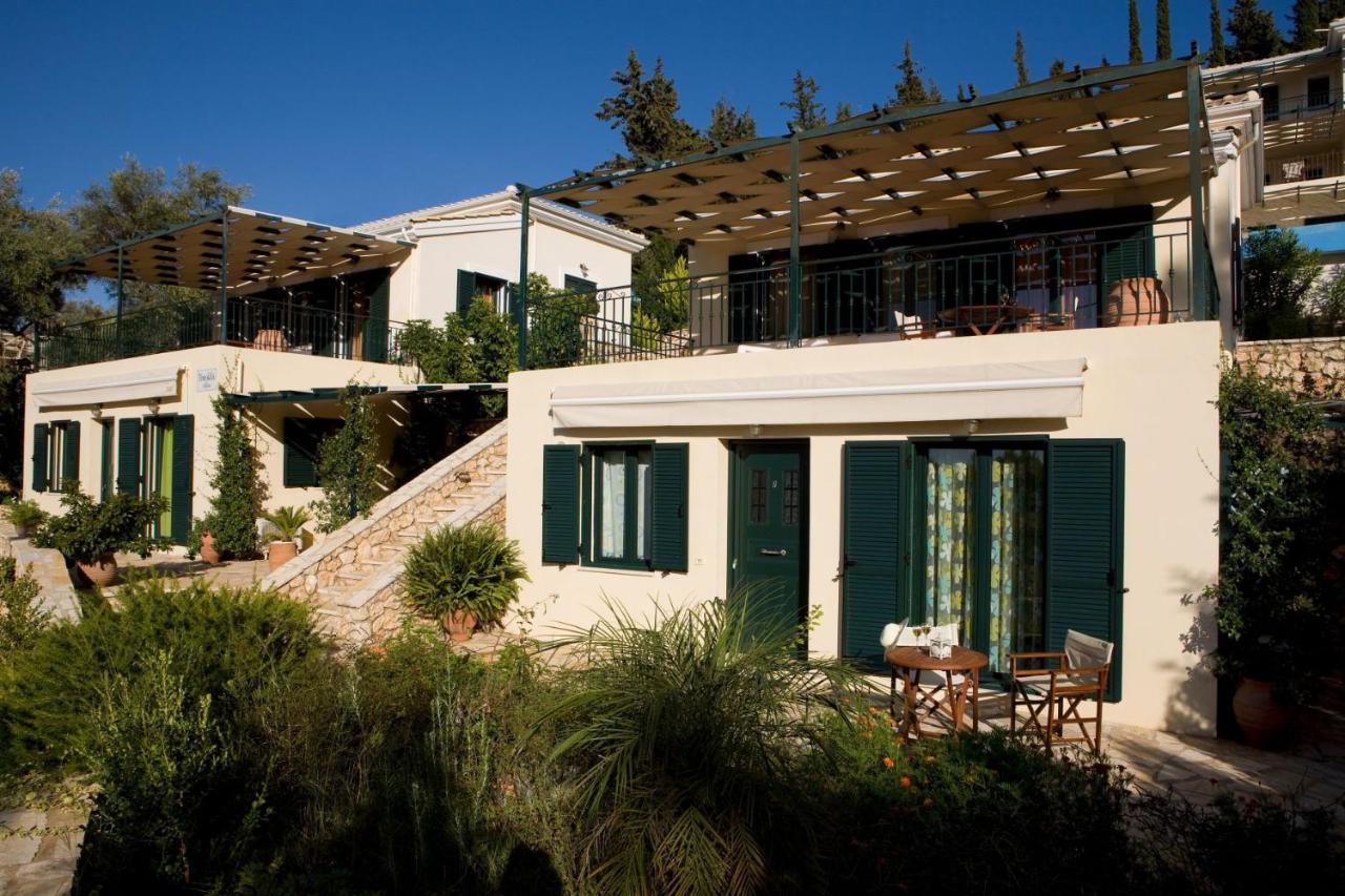 Villa Timoklia Tsoukalades Exterior photo